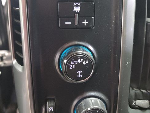 Used 2018 Chevrolet Silverado 1500 LT w/ All Star Edition image 23