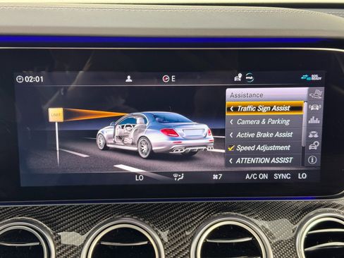 Used 2020 Mercedes-Benz E 63 AMG S image 28