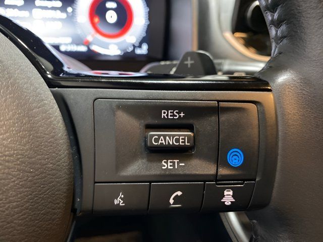 Certified 2023 Nissan Rogue Platinum AWD/4WD image 15