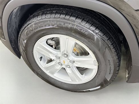 Used 2020 Chevrolet Trax LS w/ Tint and Cruise Package image 29