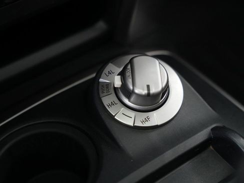 Used 2018 Toyota 4Runner Limited image 30