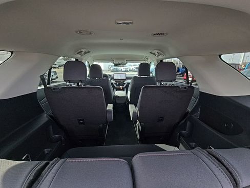 New 2026 Ford Explorer Active image 45