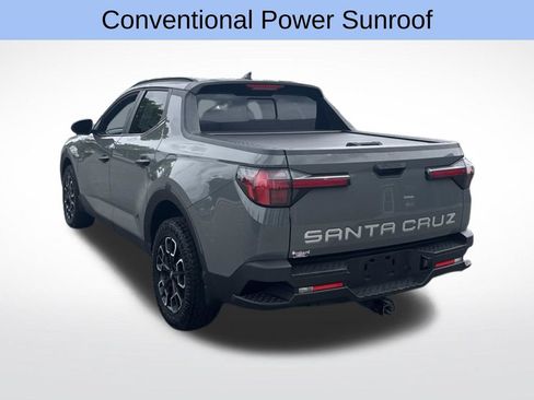 Used 2022 Hyundai Santa Cruz SEL w/ Activity Package FWD image 5