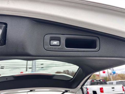 Used 2020 Honda CR-V EX-L image 16