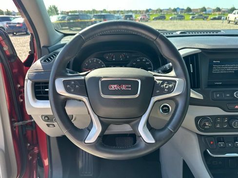 Used 2018 GMC Terrain SLE w/ Driver Convenience Package FWD image 20