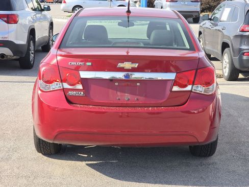 Used 2014 Chevrolet Cruze Diesel FWD image 7