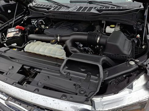 Certified 2023 Ford F150 Platinum w/ Equipment Group 701A High image 32