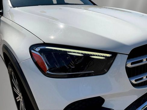 Used 2024 Mercedes-Benz GLE 350 4MATIC image 33