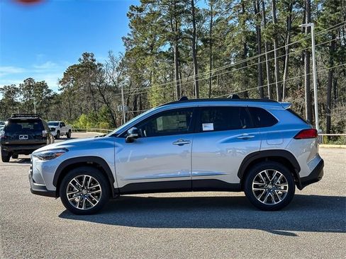 New 2026 Toyota Corolla Cross XLE image 5