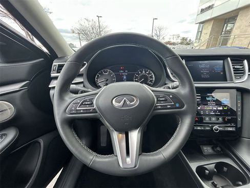 Certified 2025 INFINITI QX50 Luxe image 18