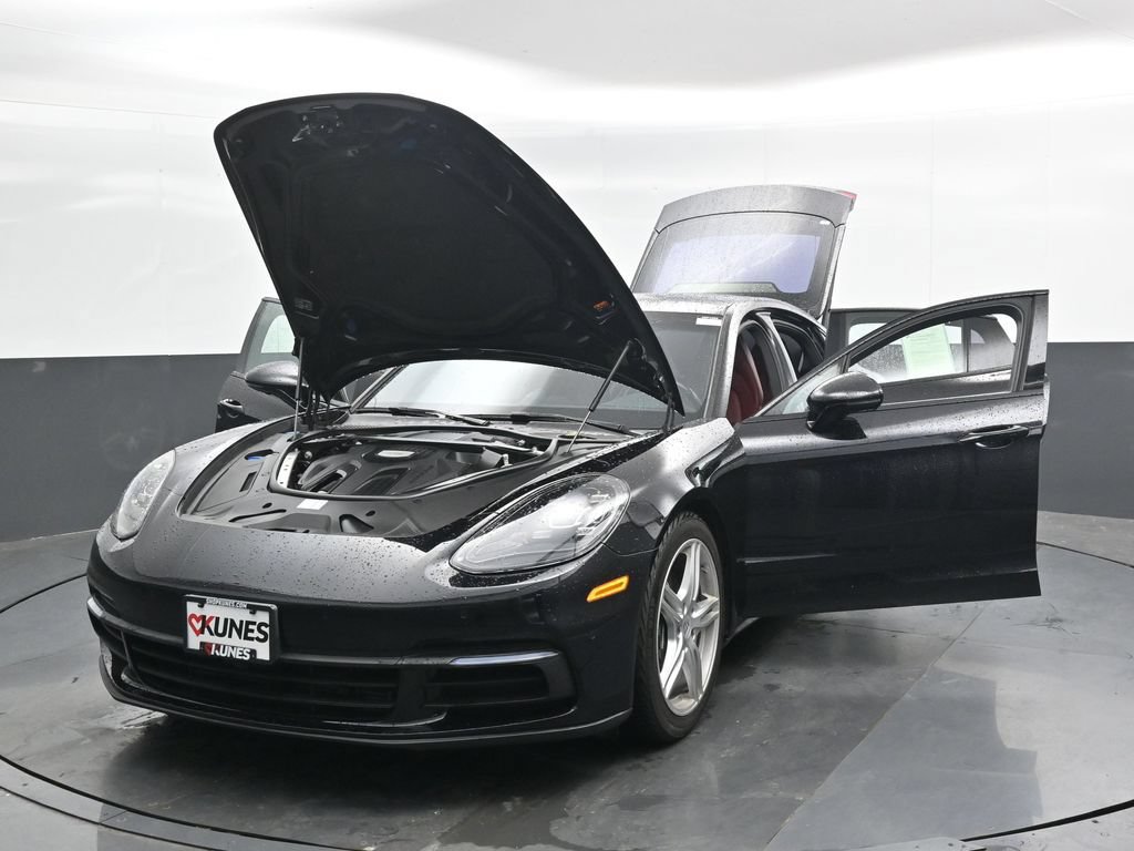 Used 2019 Porsche Panamera image 52