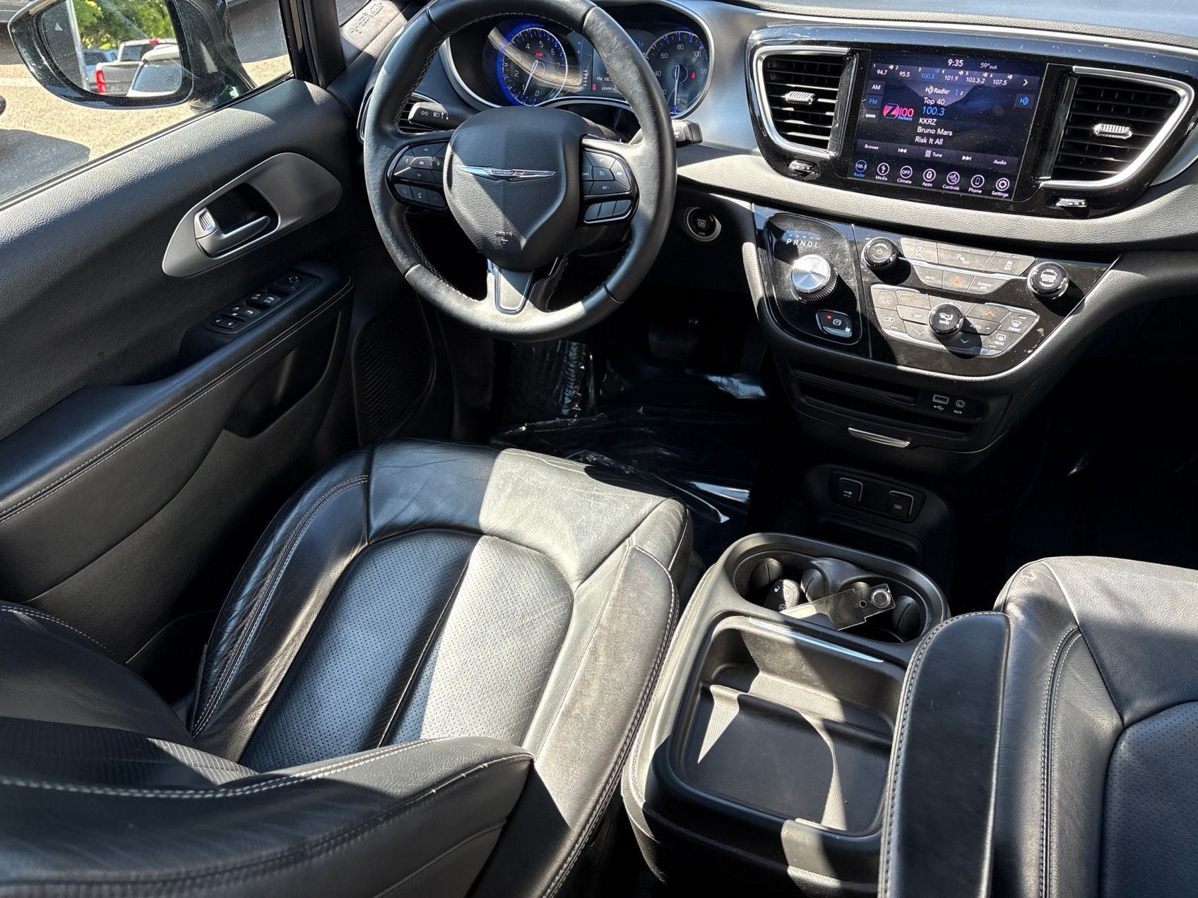 Used 2018 Chrysler Pacifica Touring-L w/ Premium Audio Group FWD image 20