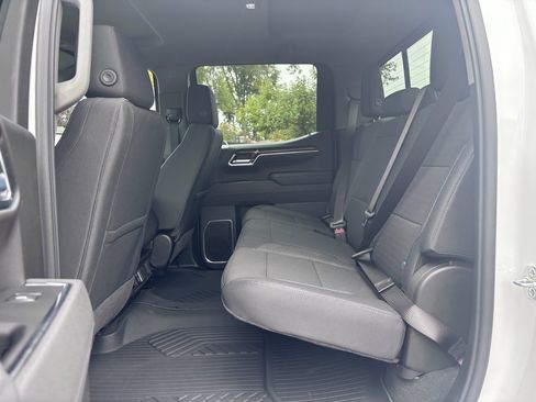 New 2026 Chevrolet Silverado 1500 LT image 30