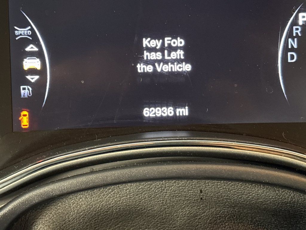 Used 2018 Jeep Grand Cherokee Altitude AWD/4WD image 20