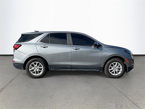 Used 2023 Chevrolet Equinox LT image 8
