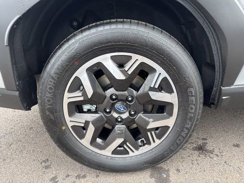 Certified 2025 Subaru Forester Premium w/ Convenience Package #1 image 9