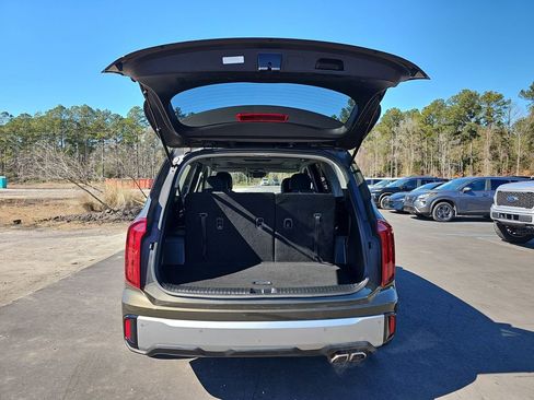 Used 2023 Kia Telluride S w/ S Sunroof Package image 16