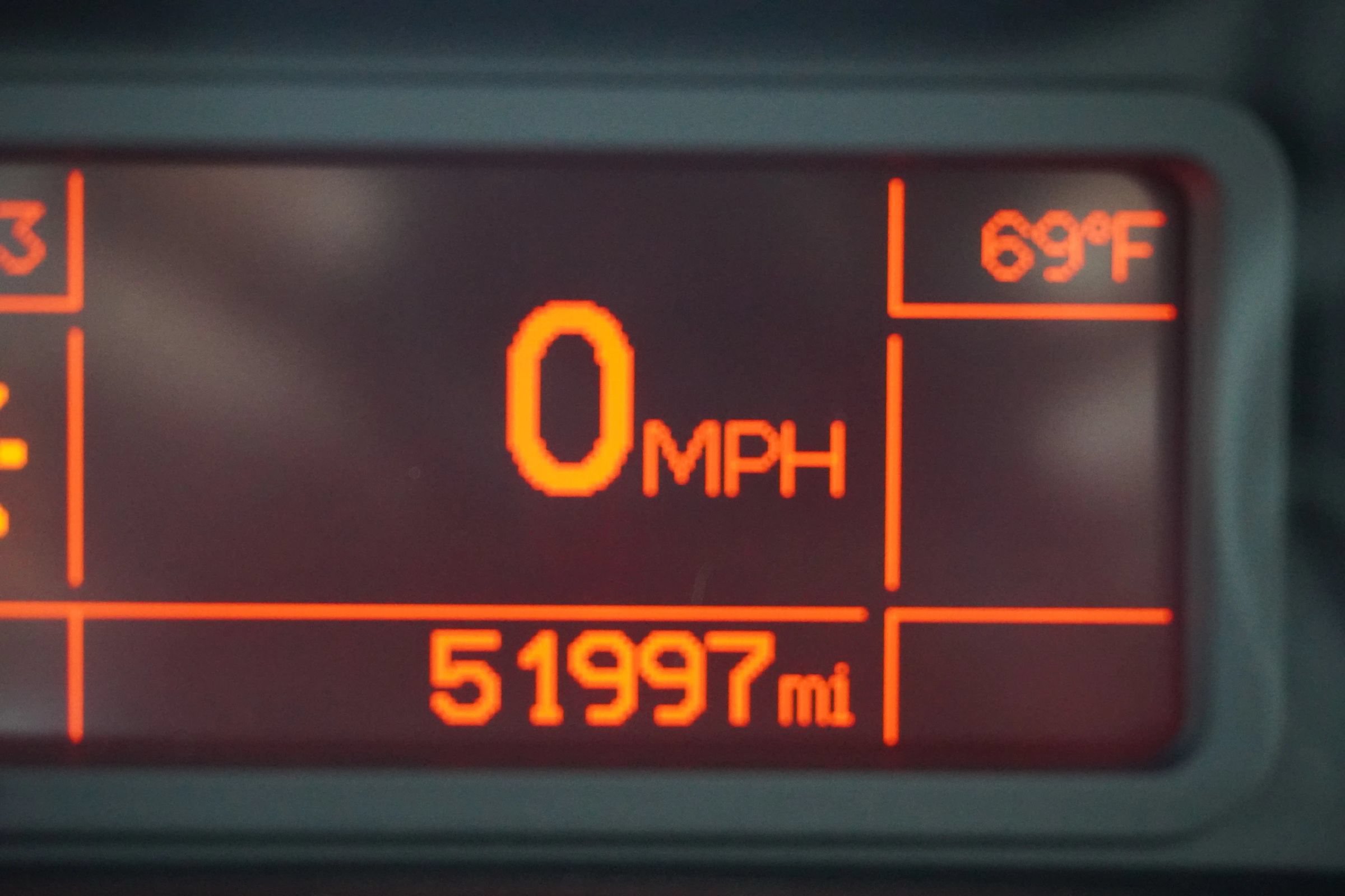 Used 2014 FIAT 500L Trekking w/ Popular Equipment Group FWD image 18