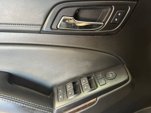 Used 2016 Chevrolet Tahoe LT image 15