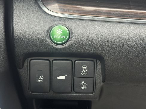 Used 2016 Honda CR-V Touring image 34