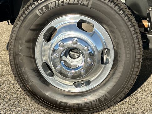 New 2026 Ford F350 Platinum AWD/4WD image 33