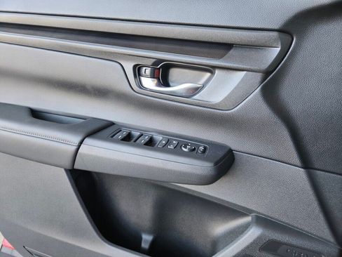 Certified 2026 Honda CR-V LX image 22