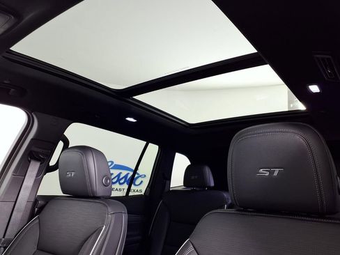 New 2026 Buick Enclave Sport Touring w/ Power Package image 27