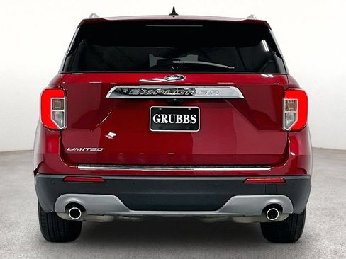 Used 2022 Ford Explorer Limited w/ Equipment Group 301A RWD image 5