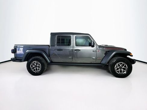 Used 2025 Jeep Gladiator Rubicon w/ Safety Group AWD/4WD image 9