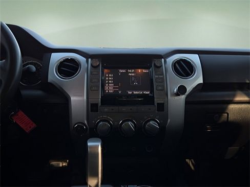 Used 2015 Toyota Tundra SR5 w/ TRD Off Road Package image 11