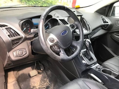 Used 2013 Ford Escape Titanium w/ Parking Technology Pkg AWD/4WD image 3