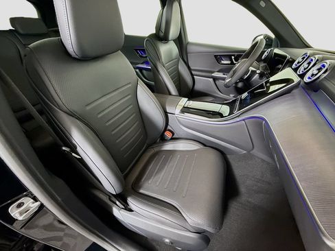 New 2026 Mercedes-Benz GLC 300 4MATIC image 29