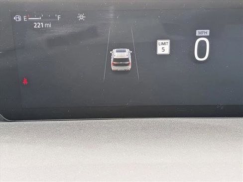 Used 2025 Ford Expedition Max Platinum w/ Driver's Package image 11