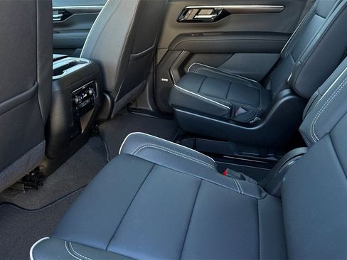 New 2026 Chevrolet Tahoe Premier image 12