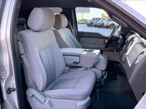 Used 2013 Ford F150 XLT w/ XLT Chrome Pkg image 8