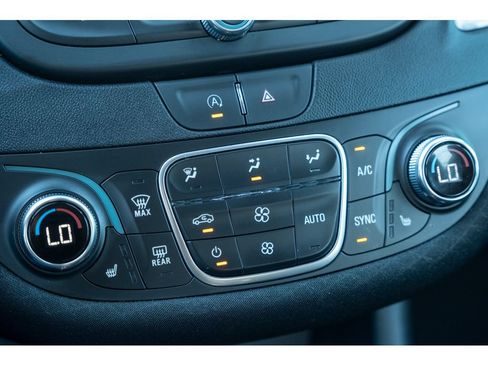 Used 2024 Chevrolet Malibu LT FWD image 28