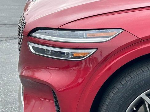 Used 2023 Genesis GV70 2.5T w/ Select Package image 11