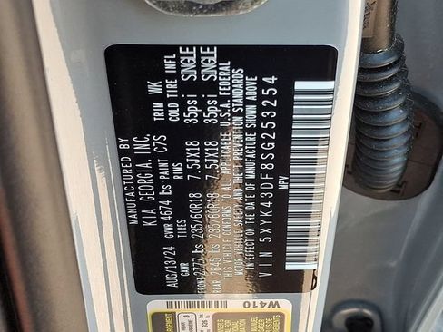 Used 2025 Kia Sportage SX FWD image 23