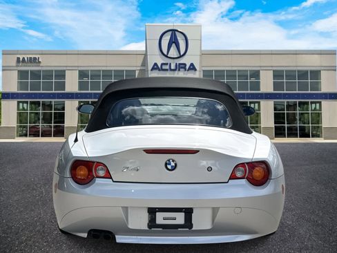 Used 2004 BMW Z4 2.5i image 5