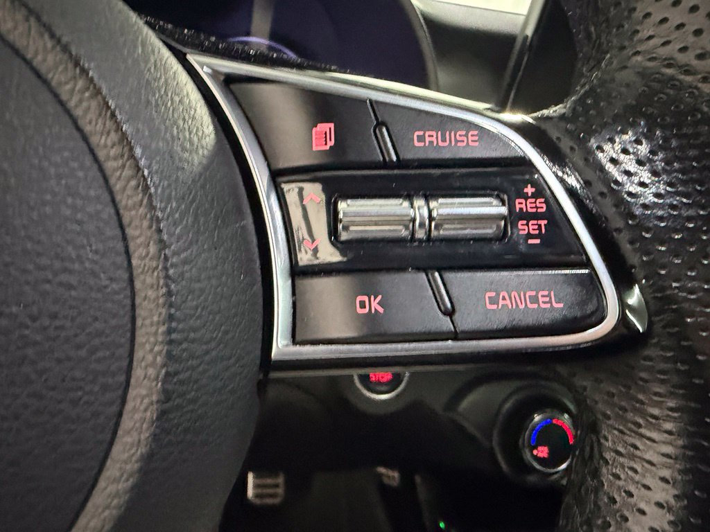Used 2021 Kia Forte GT-Line w/ GT-Line Premium Package FWD image 17
