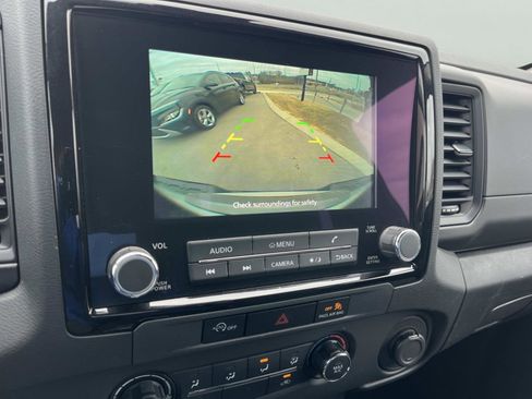 Used 2024 Nissan Frontier S w/ Technology Package image 31