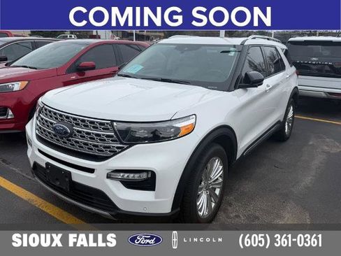 Certified 2021 Ford Explorer Limited w/ Equipment Group 301A AWD/4WD image 1