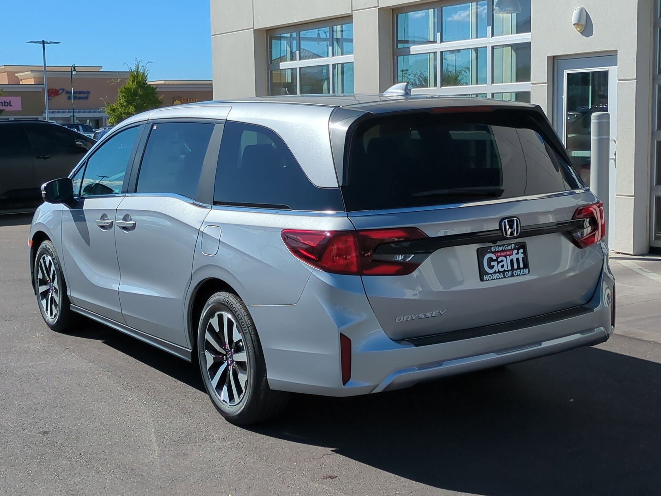 New 2027 Honda Odyssey EX-L image 7