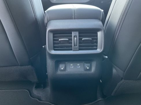 New 2026 Nissan Murano Platinum image 19