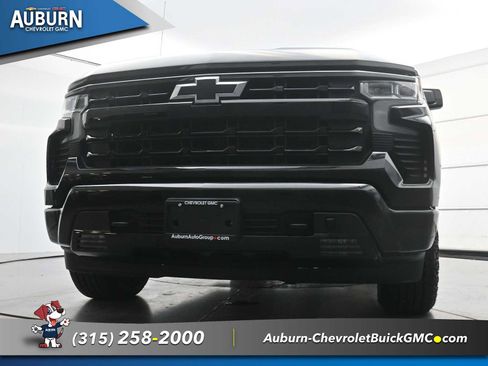 Used 2022 Chevrolet Silverado 1500 RST AWD/4WD image 19