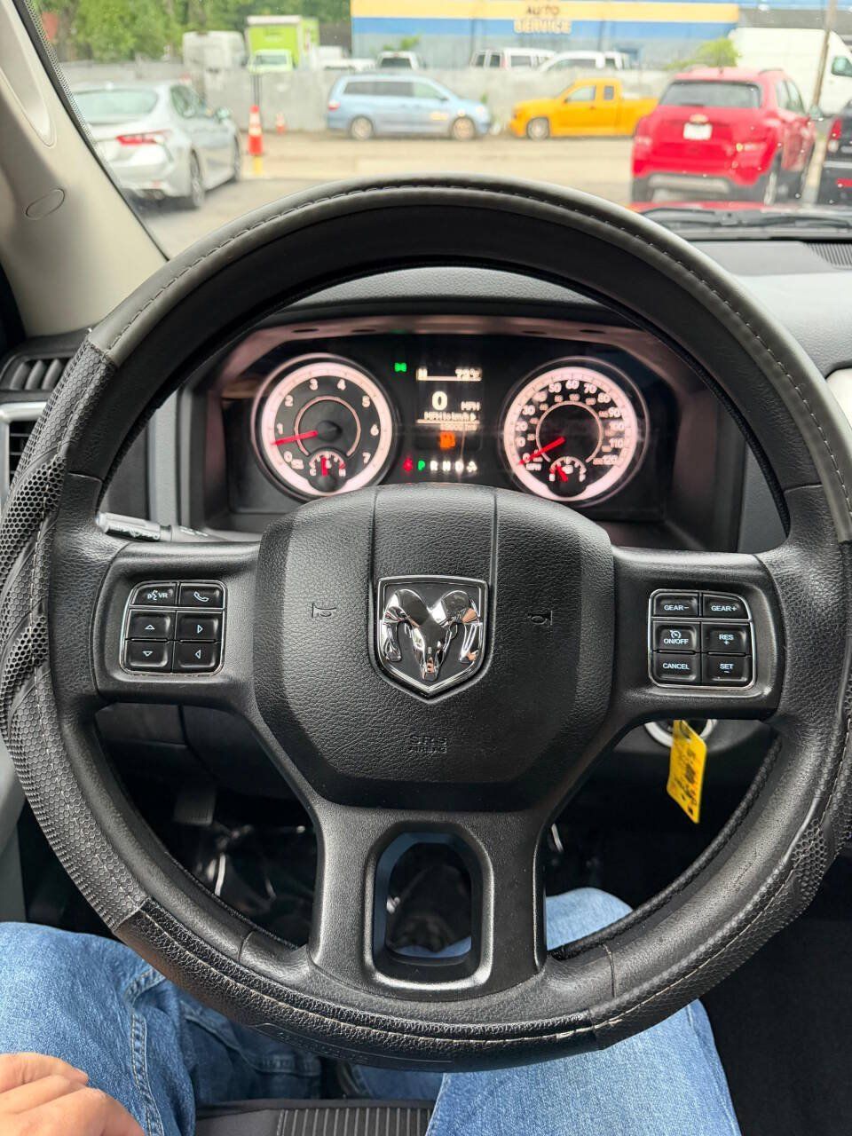 Used 2018 RAM 1500 Classic SLT AWD/4WD image 26