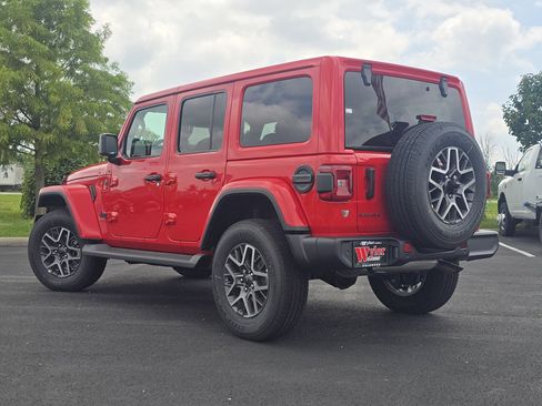 New 2025 Jeep Wrangler Sahara image 16