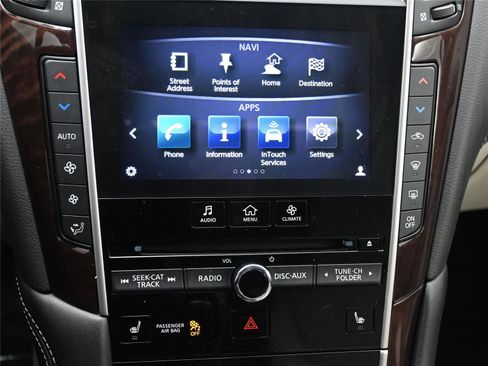 Used 2018 INFINITI Q50 Luxe w/ Essential Package (3.0T Luxe) image 14