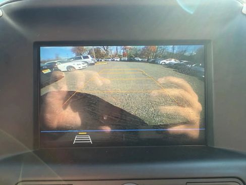 Used 2019 GMC Terrain SLE w/ Driver Convenience Package AWD/4WD image 25
