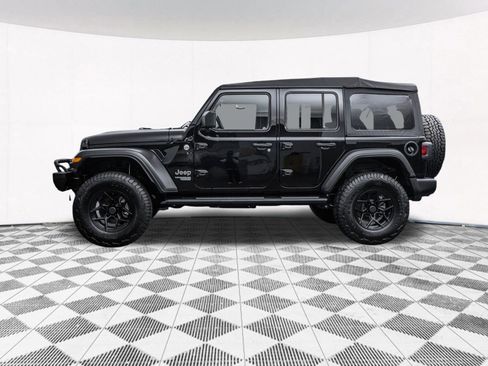 Used 2021 Jeep Wrangler Unlimited Sport image 7